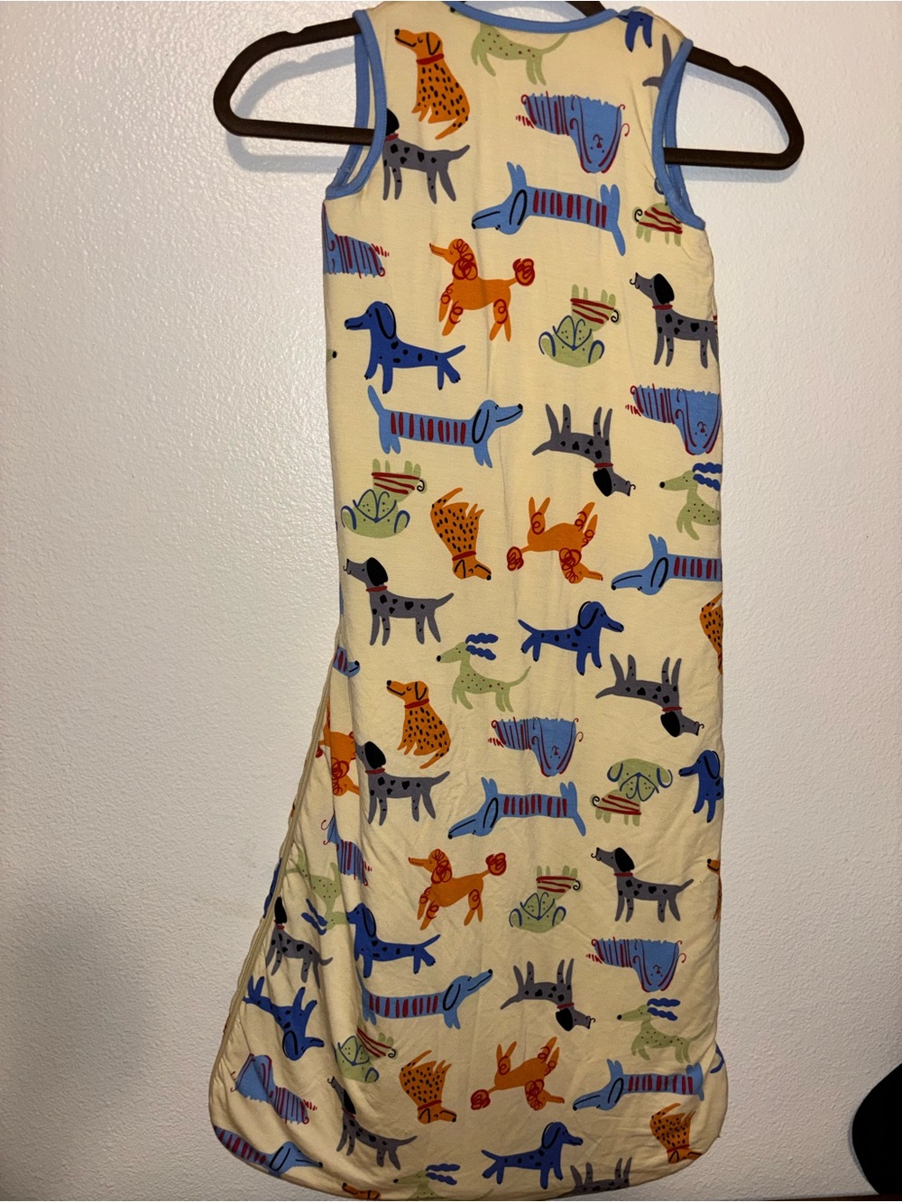 Reshinee Baby Sleep Sack in Cream with Colorful Dog Print NWOT - Picture 6 of 6